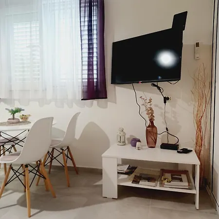 Mira Apartment Trogir